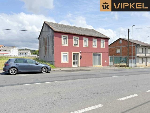 Casa en venta en Carballo La Coruña