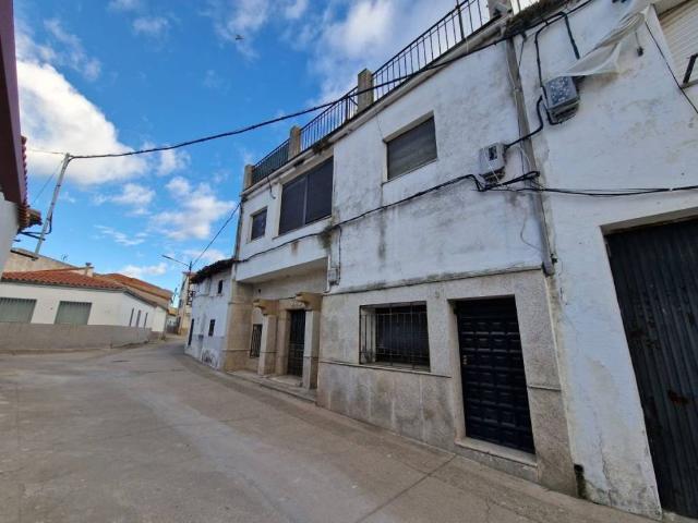 Casa en Venta en Carcaboso