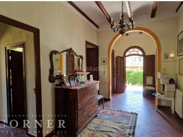 Casa en venta en Cardedeu. Casa modernista en el centro de Cardedeu. Casas.