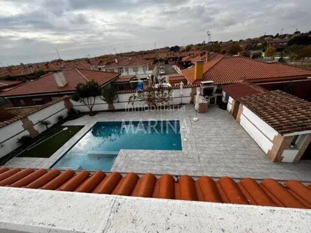 Casa en Venta en Carranque