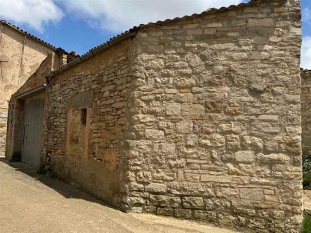 Casa adosada en venta en carretera De Vicfred, Sant Guim de la Plana, de 495 m² 3 habitaciones por 59.000