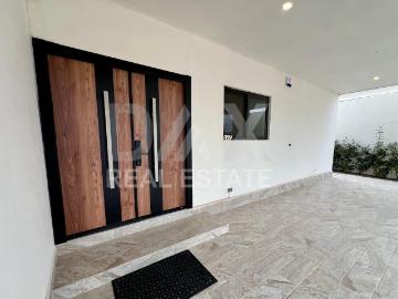 Casa en Venta en Carretera Nacional, Las Palmas, Santiago N. L. antes de el Fais?n