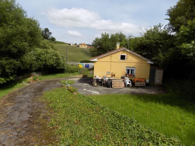 Casa en venta en Carreño. SE VENDE CASA INDEPENDIENTE, CARREÑO, ASTURIAS. Casas.
