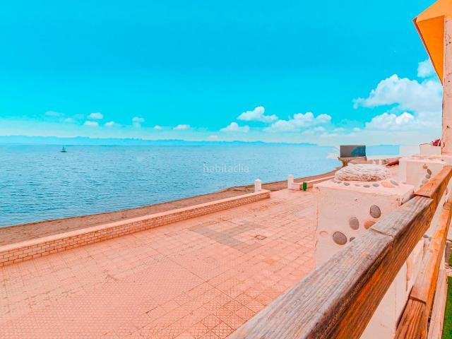 Casa en venta en Cartagena, Los Nietos. Casa de 4 dormitorios, patio interior, solaacuterium, primera liacutenea de mar en Los Nietos Contaacutectanos para maacutes infor. Casas.