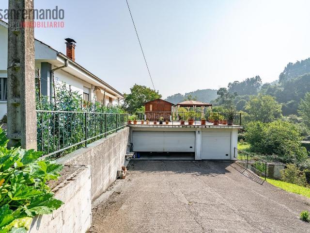 Casa en venta en Cartes. Casa independiente en Riocorvo. Casas.