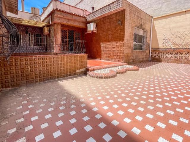 Casa en venta en Catarroja, Catarroja