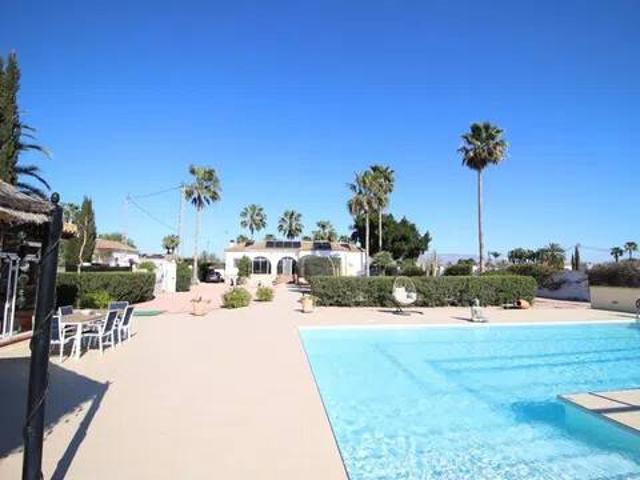 Casa en Venta en Catral