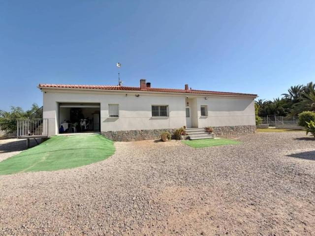 Casa en Venta en Catral