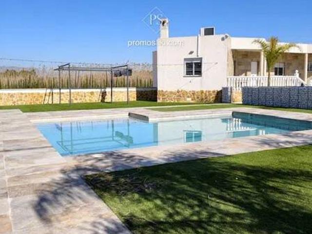 Casa en Venta en Catral