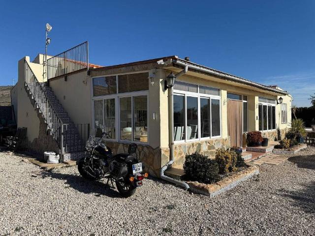 Casa en Venta en Caudete