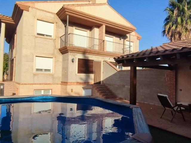 Casa en Venta en Caudete