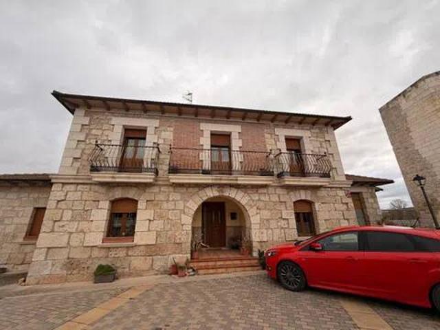 Casa en Venta en Cavia