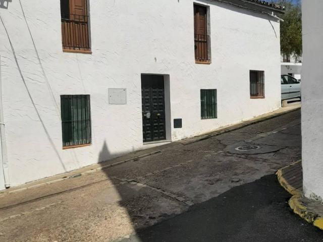 Casa en Venta en Cazalla de La Sierra