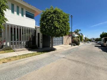 CASA EN VENTA EN CAÑADA DEL REFUGIO SUR LEÓN HUANAJUATO ZONA NORTE