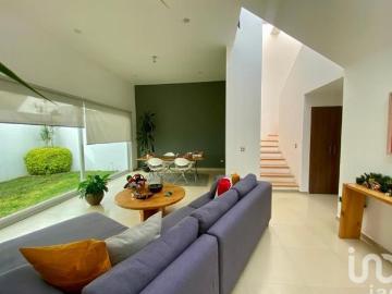 CASA EN VENTA EN CAÑADAS DEL LAGO, CORREGIDORA QRO