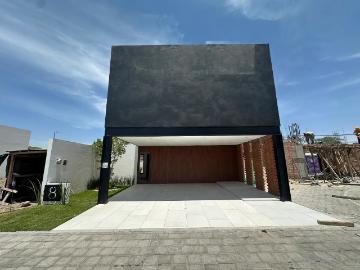Casa en venta en Cedro 8, Parque Foresta, Lomas de Angelópolis Cascatta