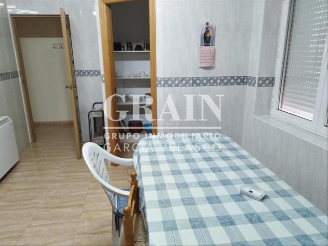 Casa en venta en Madrigueras. Casa en venta en Madrigueras, 6 dormitorios. Casas.