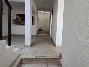 Casa en venta en centro de Querétaro para inversion