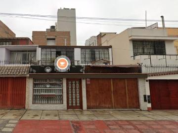 Casa en venta en Cercado de Lima, límite con Pueblo Libre