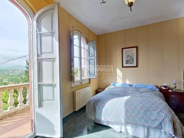 Casa en venta en Cerdanyola del Vallès, Montflorit. Casa en venta en Cerdanyola del vallès. Casas Cerdanyola del.