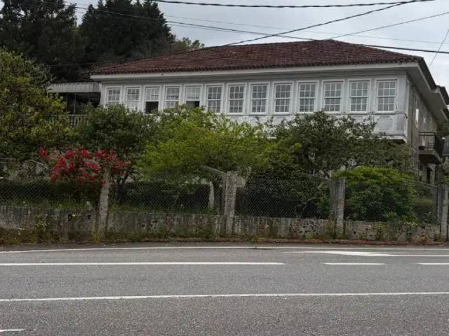 Casa en Venta en Cerdedo Cotobade