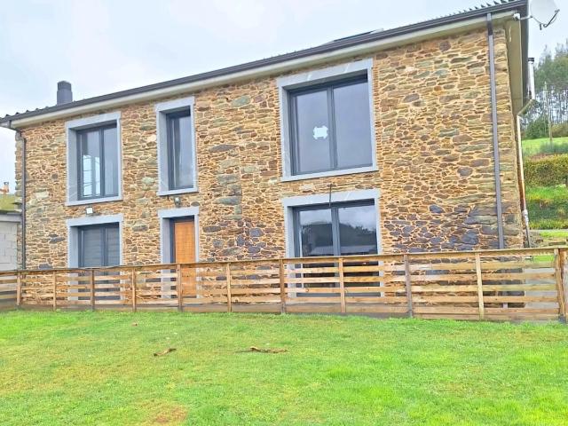 Casa en venta en Cerdido La Coruña