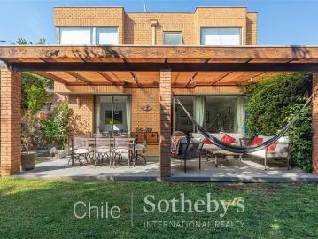 Casa en Venta en Cerro Apoquindo