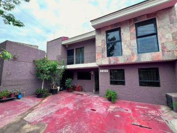 Casa en venta en Cerro del Tesoro – ¡Con terraza de 120 m²
