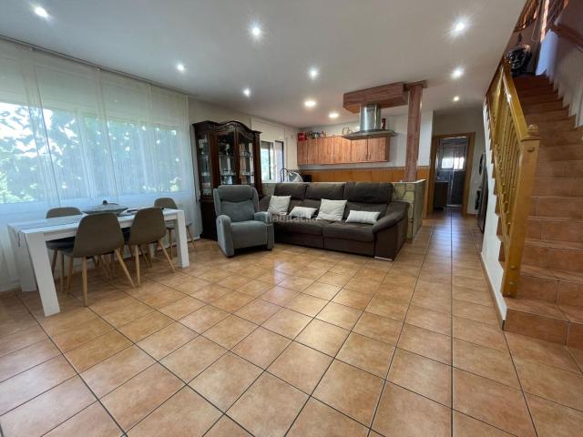 Casa en venta en Cervelló. Casas.