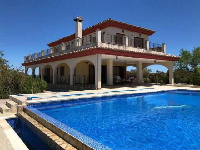 Casa en Venta en Cervera del Maestre