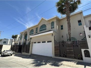 Casa en venta en Chapultepec California, Tijuana, Baja California