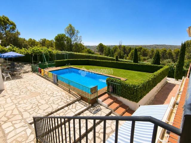 Casa en venta en Chinchón. Casa en venta en Chinchón. Casas.