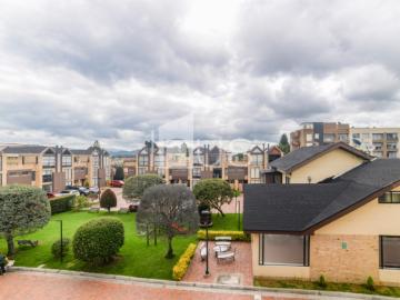 Casa En Venta En Chia En Avenida Pradilla V383411