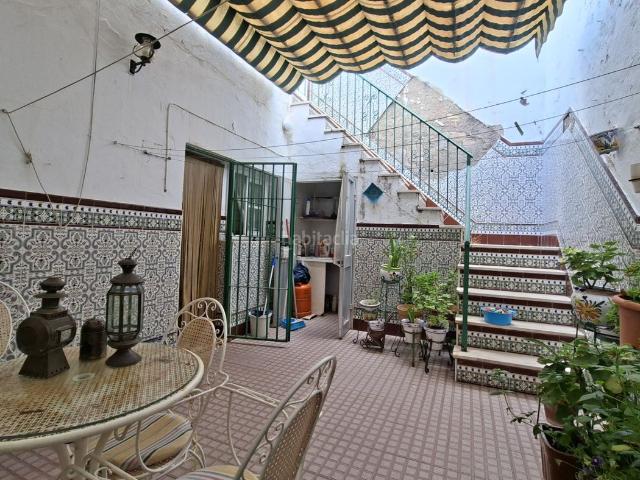 Casa en venta en Chiclana de la Frontera, La Banda Campo de Fútbol. Casa en planta baja con patio a 5 minutos del centro. Casas Chiclana de la.