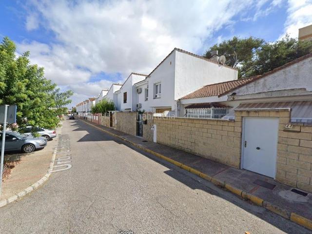Casa en venta en Chiclana de la Frontera, La Banda Campo de Fútbol. Oportunidad. Casas Chiclana de la.