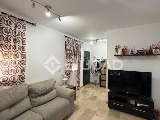 Casa en venta en Chipiona, Avenida de Rota. DÚPLEX EN VENTA. Casas.