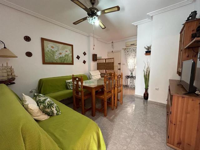 Casa en venta en Chipiona, Centro. CASA INDEPENDIENTE 3 DORMITORIOS CALLE NARANJO PLAYA DE REGLA. Casas.