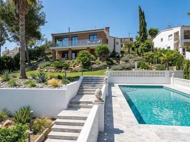 Casa en Venta en Chiva