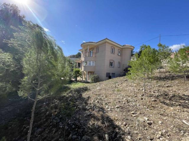 Casa en Venta en Chiva