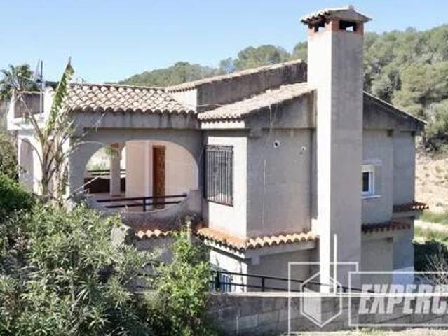 Casa en Venta en Chiva