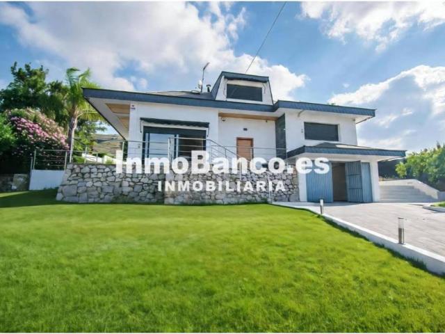 Casa en Venta en Chiva