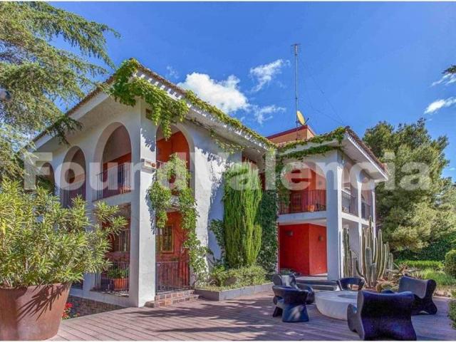 Casa en Venta en Chiva