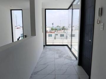 VENTA DE CASA EN LA RECTA A CHOLULA A 2 MINUTOS DE UDLAP 120M2 TERRENO 260M2 CONSTRUCCION EXCLUSIVO