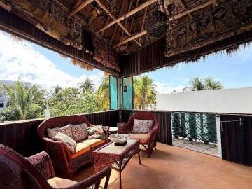 CASA EN VENTA EN CHUBURNA PUERTO AMUEBLADA Y EQUIPADA