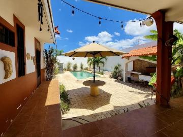 Casa en Venta en Churburna Puerto con Paneles Solares
