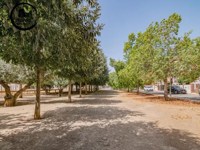 Casa en venta en Churriana de la Vega, Casco Histórico. ADOSADA CON PATIO EN CHURRIANA DE LA VEGA. Casas Churriana de la.