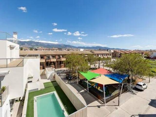 Casa en Venta en Churriana de La Vega