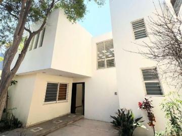 CASA EN VENTA EN CIUDAD DEL SOL MAGNIFICA OPORTUNIDAD