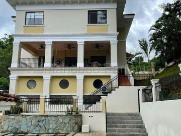 Casa en Venta en Clayton, Panama