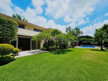 Casa en venta en Club de golf Tabachines, Cuernavaca, Morelos